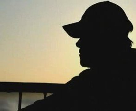 Yorgun - Gökhan Türkmen Şiir Kahraman Tazeoglu