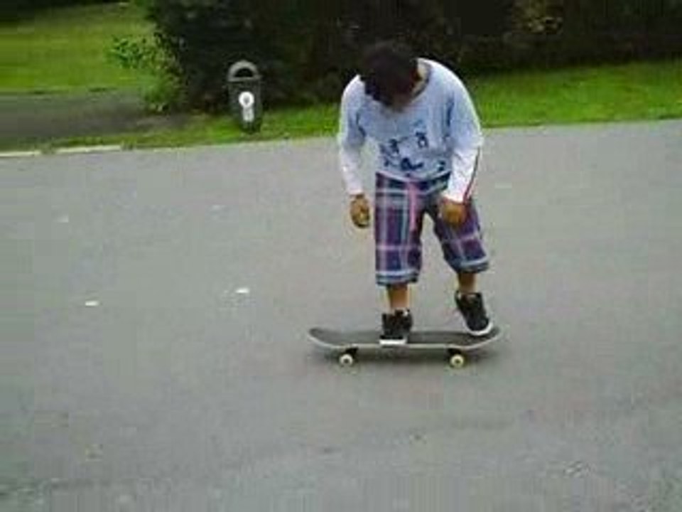 PREMIERE PARTIE SKATE PARC ROISSY EN BRIE 18 Juillet 2009