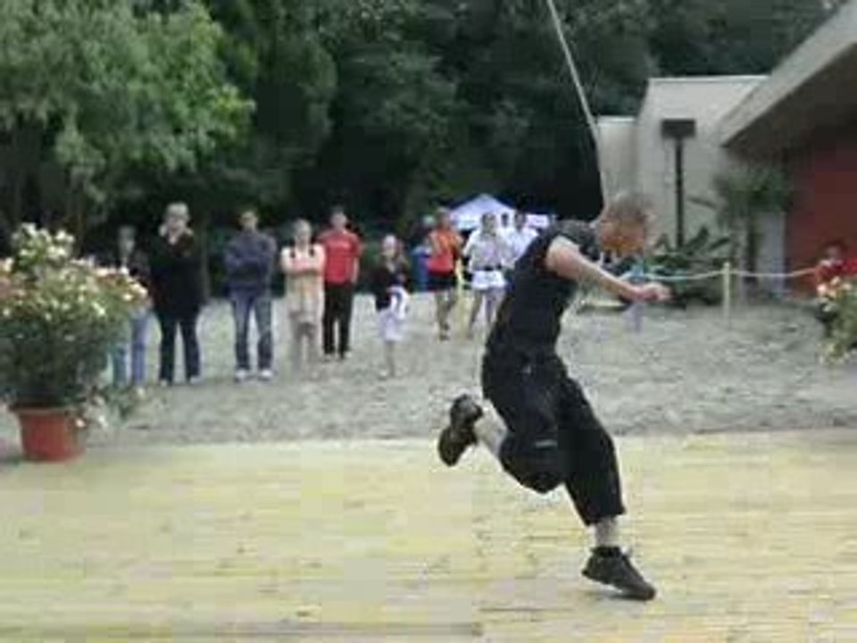 Keiverz & Jumper-mania jump a bully plage