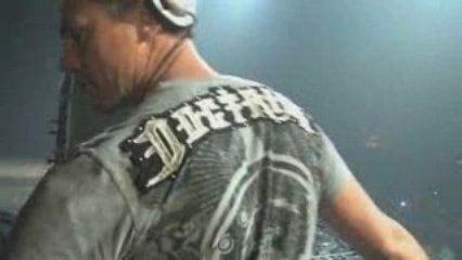 Tiesto - In The Booth World Tour