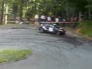 clio 2 virage manqué rallye drome 2009