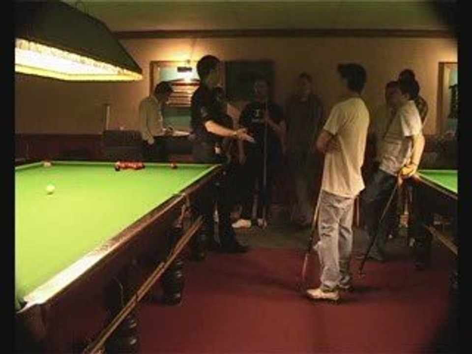 Snooker Coaching Nic Barrow with The Snooker Forum Stance 7