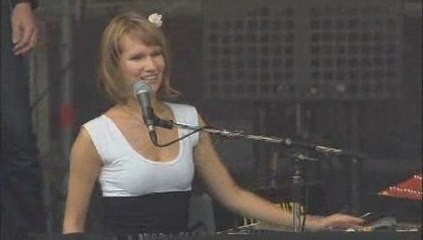 COCOON - CHUPEE live vieilles charrues 2009