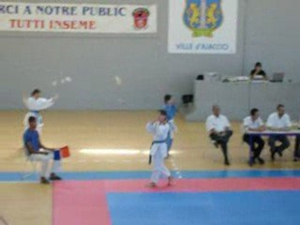 Compétition karaté Laura juin 2009