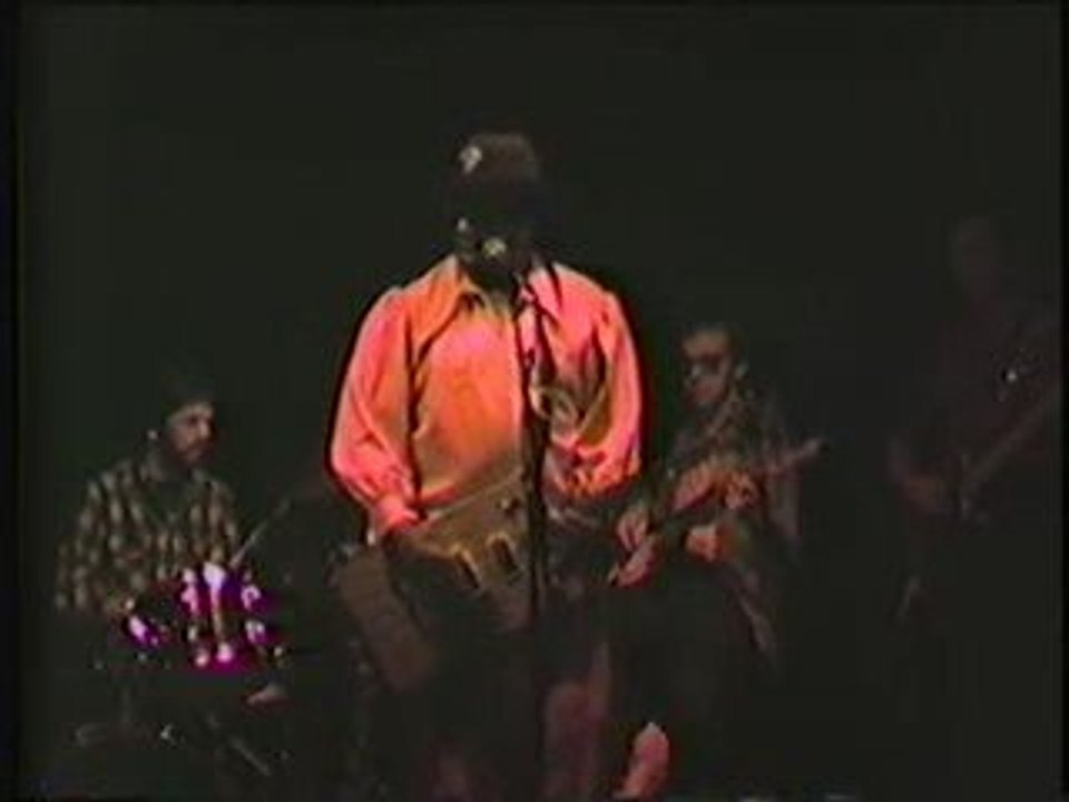 Bo Diddley, 1981 (filmed and saved by Fredvs, youtube)