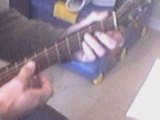 apprendre positions clés  des accords mineurs a la guitare