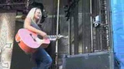 Miranda Lambert Sun City Carnival Tour with Kenny Chesney