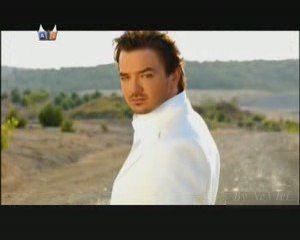 Orhan Ölmez - Yalvarayim Mi Klip H.Q.