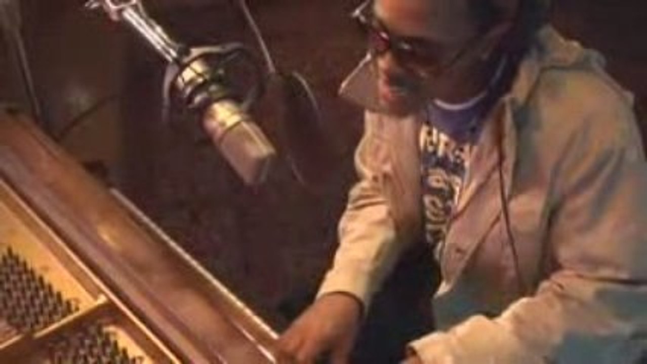 Jeremih - "Birthday Sex" (RAWsession Original Song)