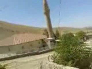 Muhtar Minareden Halka Sesleniyor