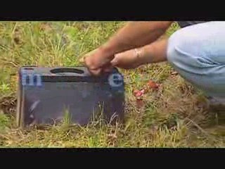 Comment démonter un enceinte en 2 sec