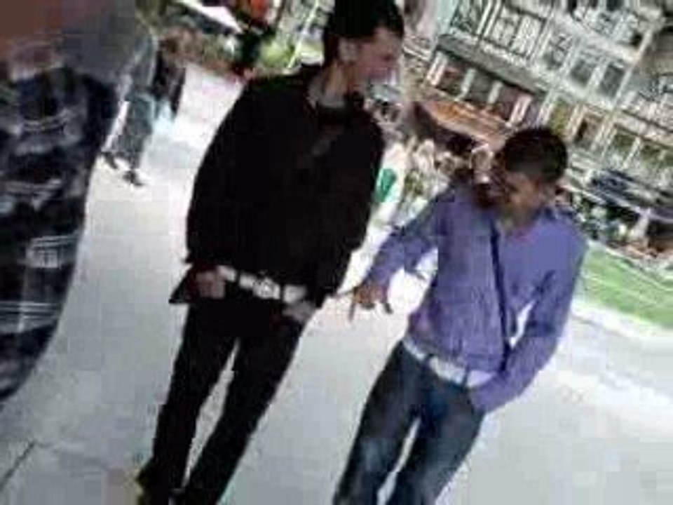 halay a la place de rouen mdr