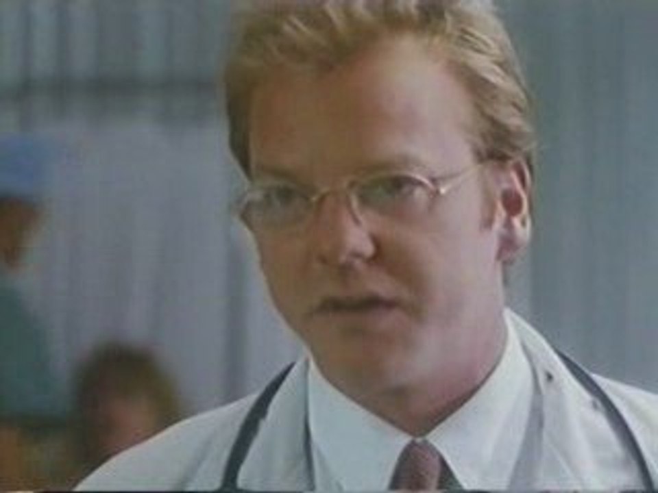 Kiefer Sutherland in Hourglass