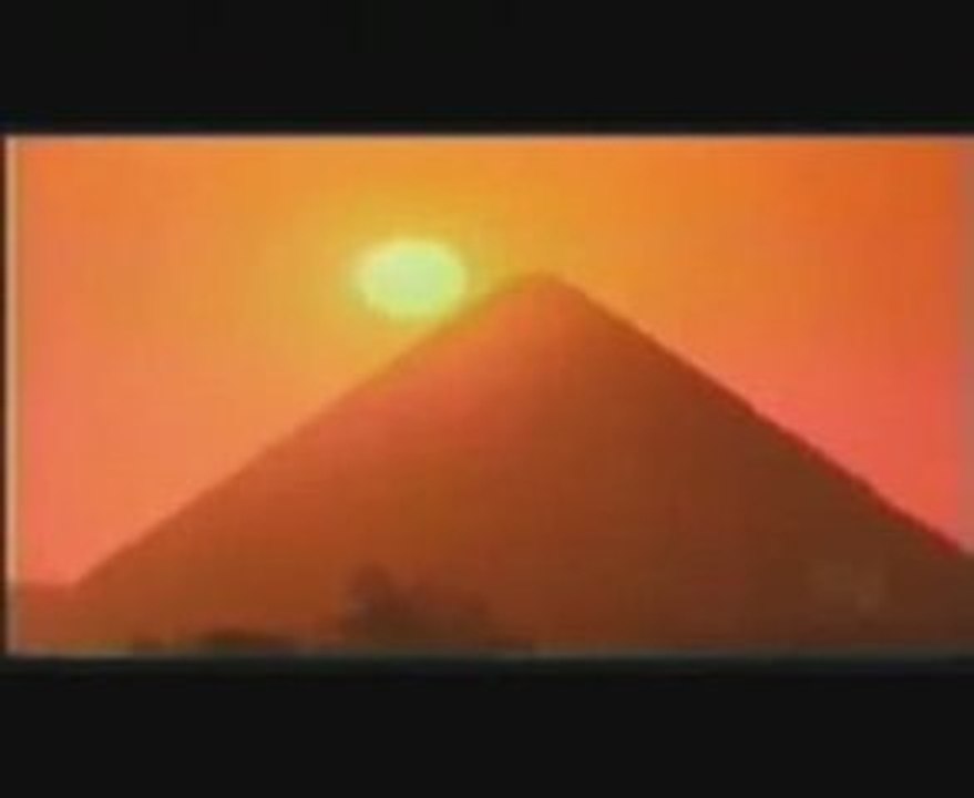 Le vrai visage de la pyramide