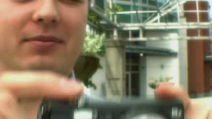 Slick New Fujifilm F200 EXR