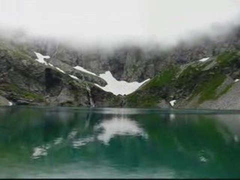 Lac vert, lac bleu, Charles, ... Tour des lacs du Luchonnais