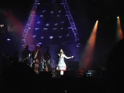 Olivia Ruiz - Francofolies 2009 - 05