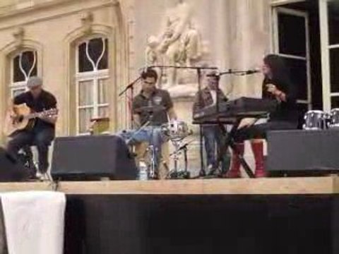 INA-ICH en concert (Sale Crapaud version acoustique)