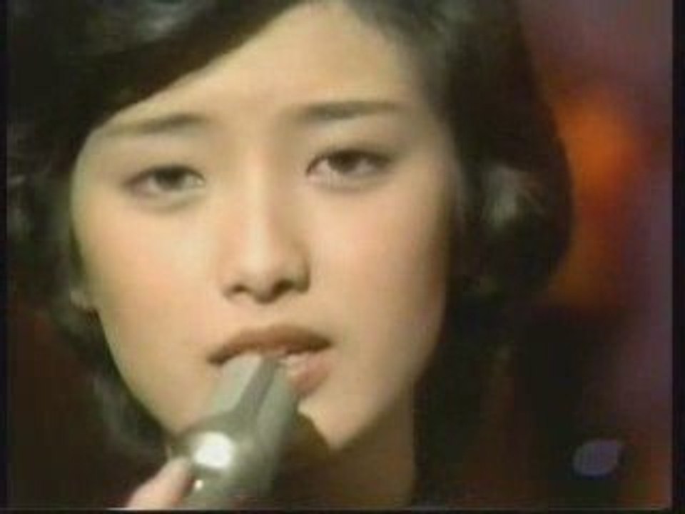 パールカラーにゆれて　　山口百恵