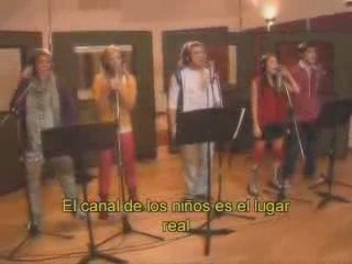 teen angels cantan en hebreo