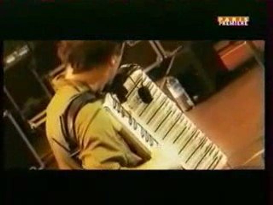 Yan Tiersen LIVE on accordion