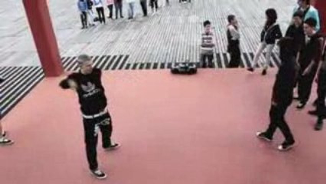 F.E vs. G.D  - Kiinkey vs. King Kong