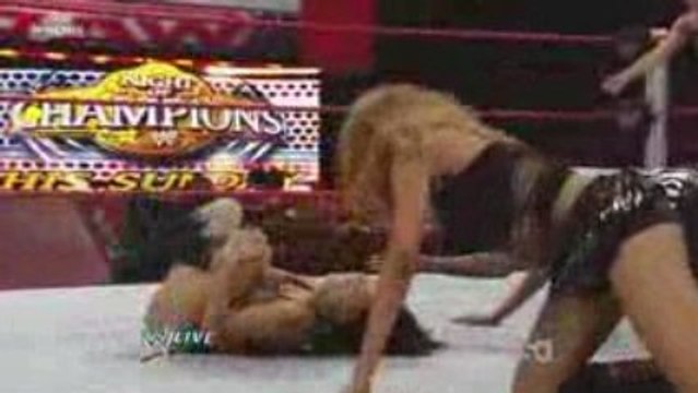 Gail Kim & Kelly Kelly vs Rosa & Alicia Fox legs match