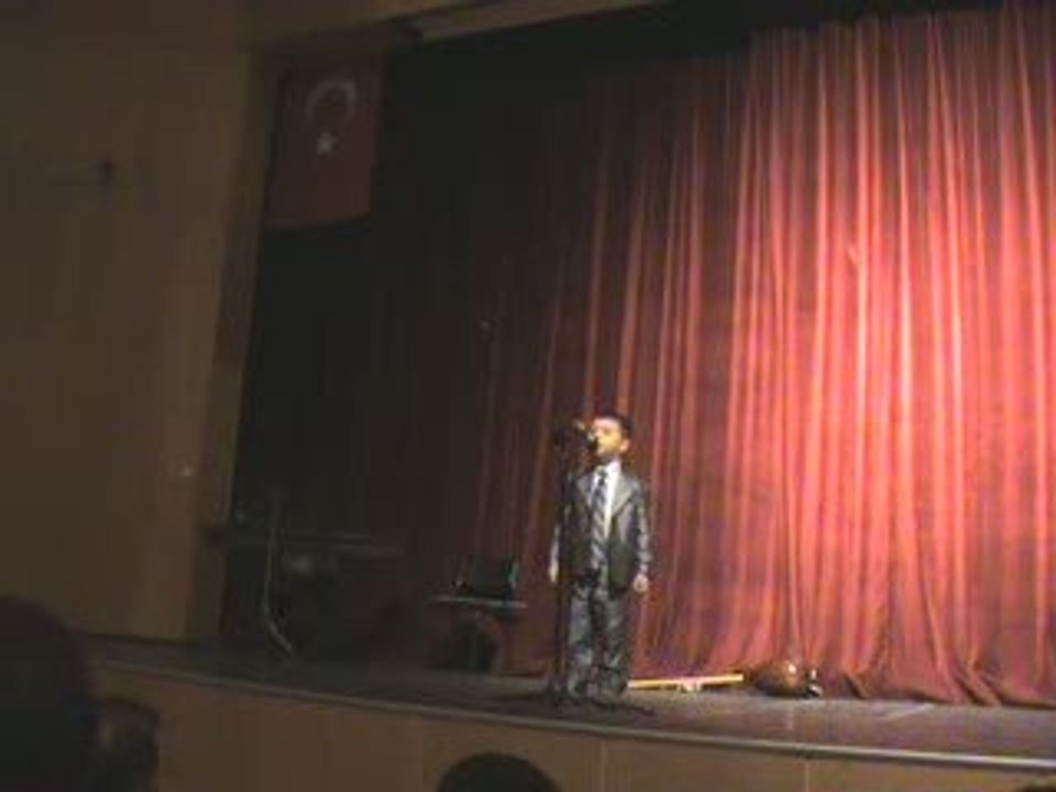 İstiklal Marşı (Yavuz Berk DİNLER)  - Minik Yıldızlar Sınıfı