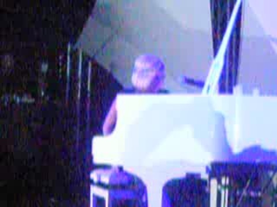 Lady Gaga - Concert privé à L'Alhambra (9 Juillet 09)