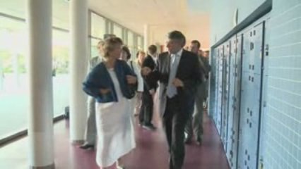 Inauguration du collège Flora Tristan à Carrières sous Po