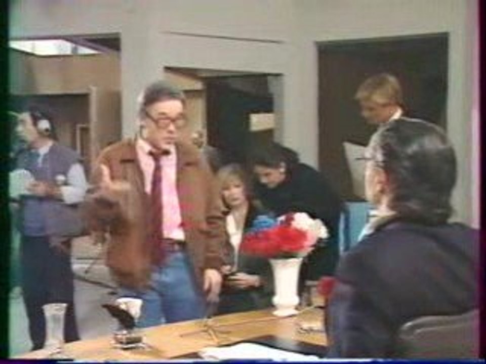 MICHEL SARDOU ET GUY BEDOS SKETCH