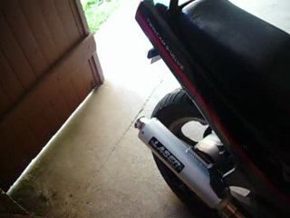 500 gpz equipée d'une ligne laser