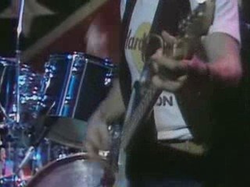Lynyrd Skynyrd - Freebird - Old Grey Whistle Test - 1975