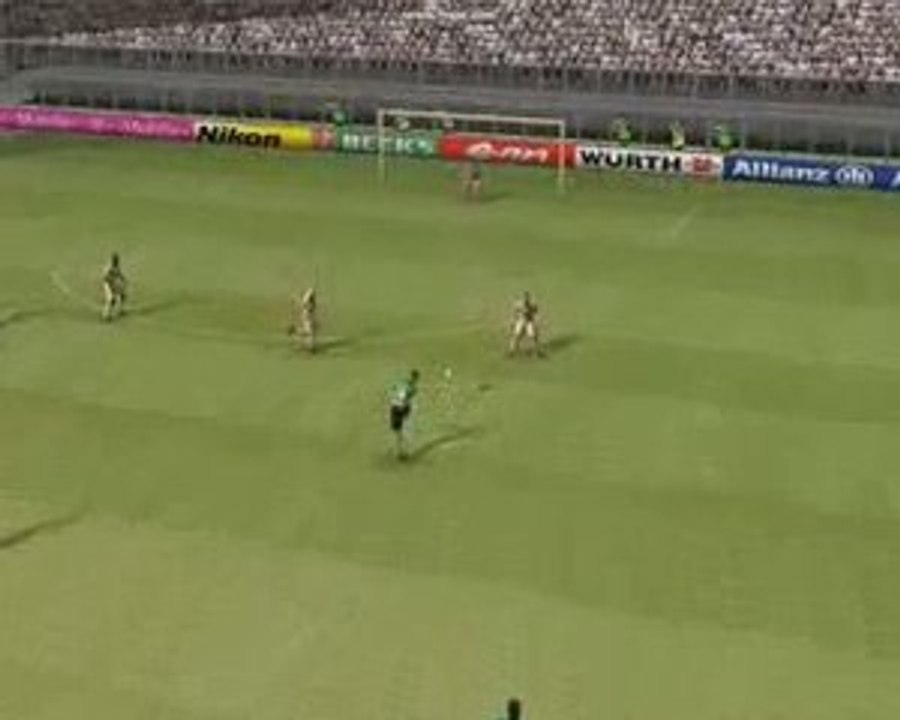 But Curbelo (ASNL-Sporting)