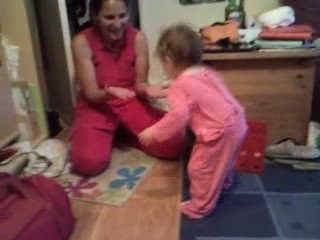 Lucie Premiers Pas 2