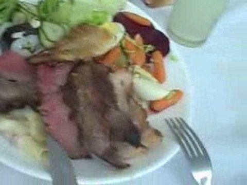 World Endeavors: Brazil Volunteers 3: Brazilian Restaurant