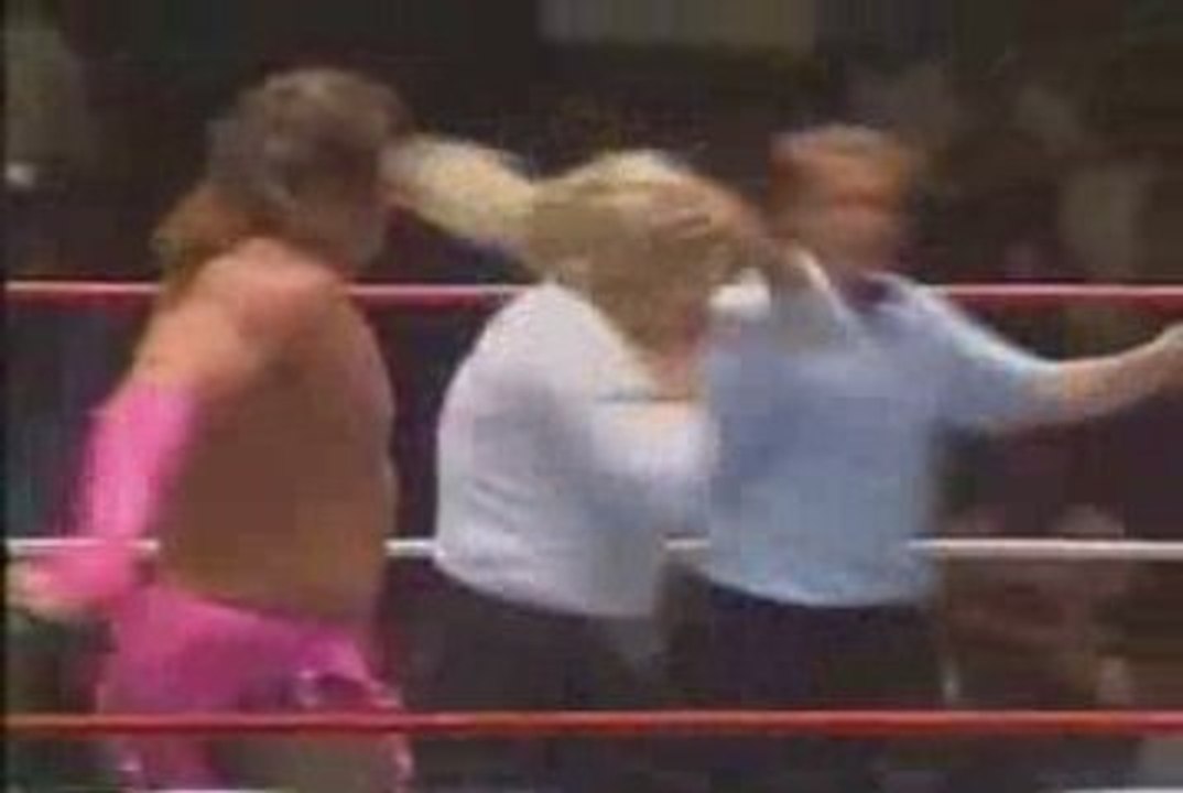 Honky Tonk Man vs Brutus "The Barber" Beefcake