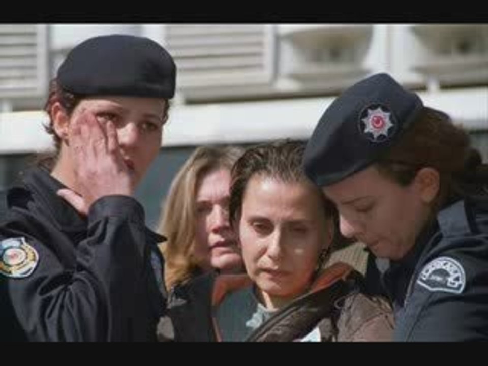 Türk Kızı - www.UlkucuSohbet.Com
