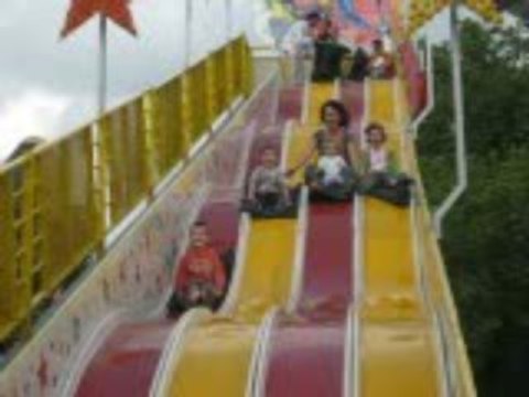 tobogan avec cousin, cousines