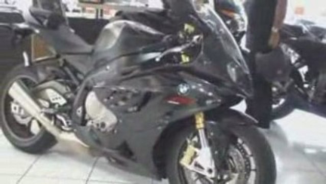 exclus, la BMW s1000 RR sur Cannes