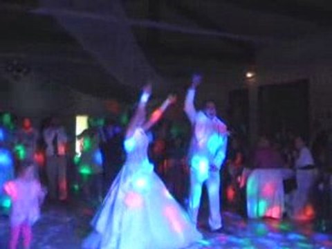 Ouverture du bal de mariage par Emilie & Ludo