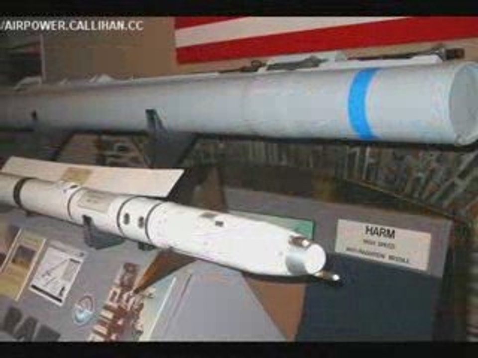 bombe & missil vidéos1