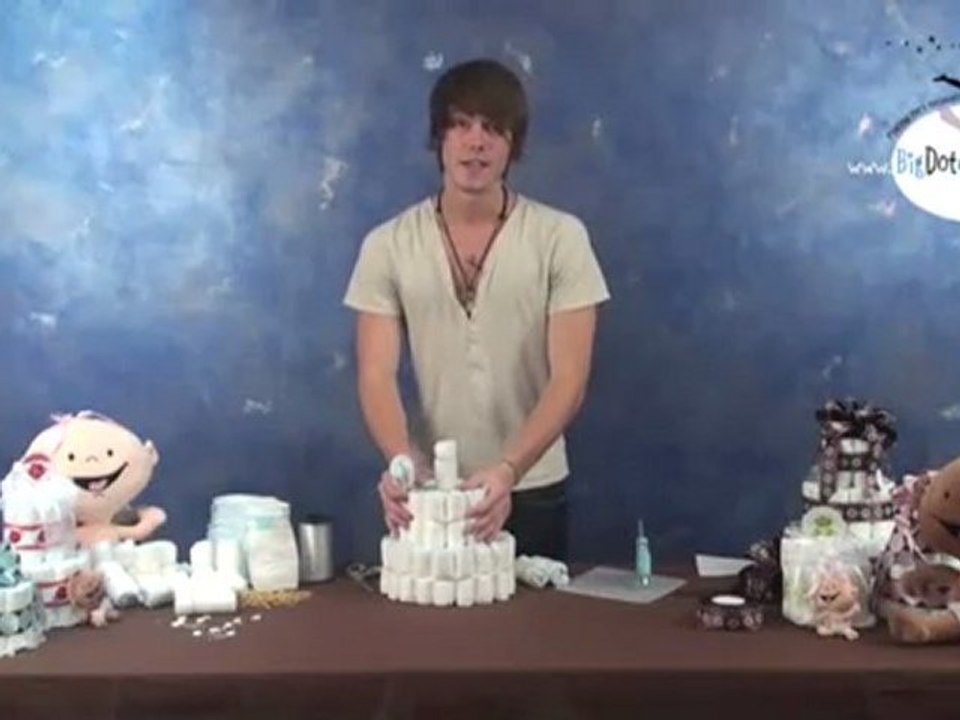 How To Make A Diaper Cake