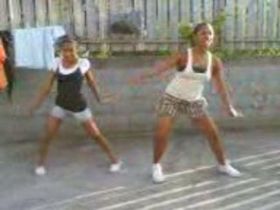 Aurore feat Gwena always deliruus'