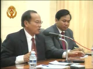 Khmer News- 15 July 2009 Khmer Press Conference-4