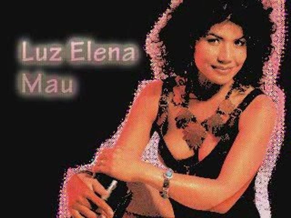 luz elena mau (mamá de brenda) cantando amor de mis amores