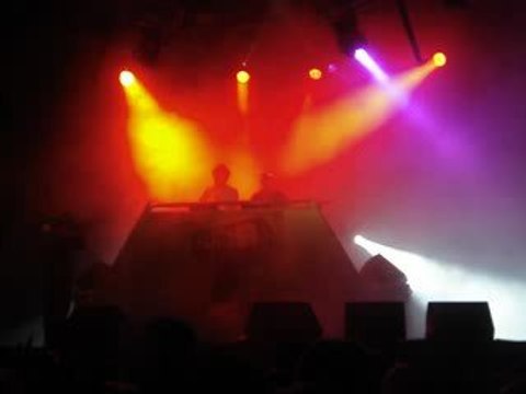 Surfing Leons Francofolies de Spa 2009