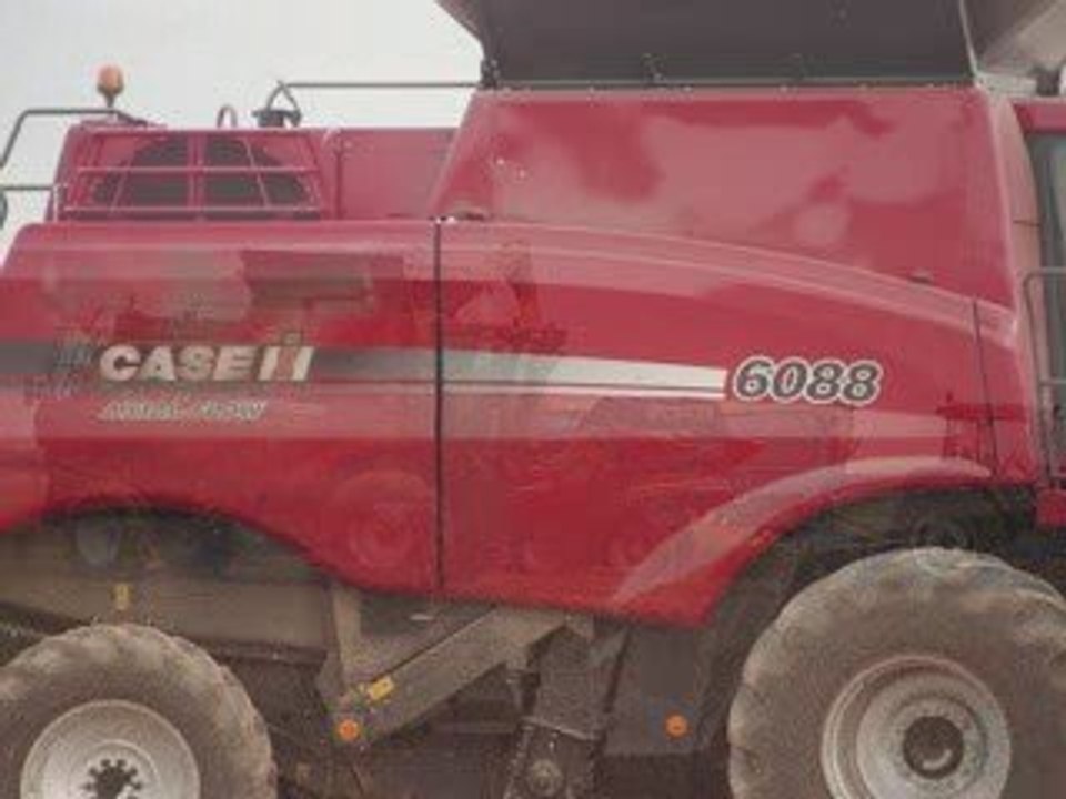 moisson 2009 avec une 6088