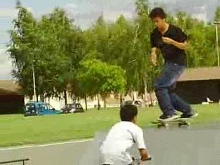 BARBECUE ET INITIATION A' ROUL'AVENUE ROLLER-SKATE-PARC