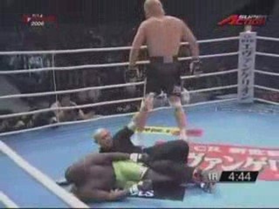hong man choi met un ko en 10 ' "pétage de tronche"